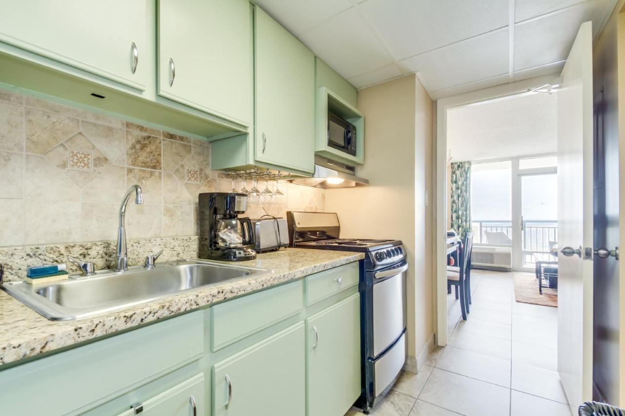 Oceanfront Condo W Balcony Minutes Walk To The Beach Μιρτλ Μπιτς Εξωτερικό φωτογραφία